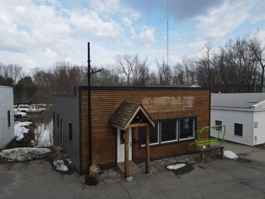 334 High St, Greenfield