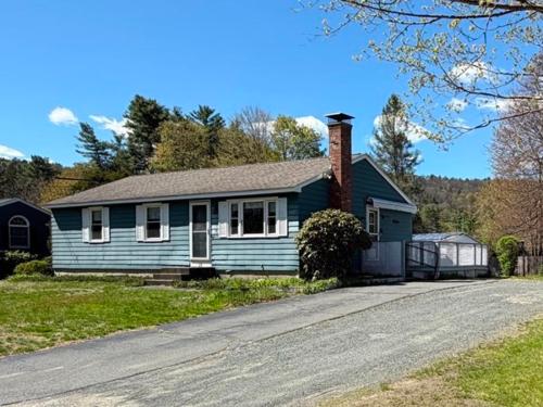 19 Arnold Ln, Greenfield - $275,000