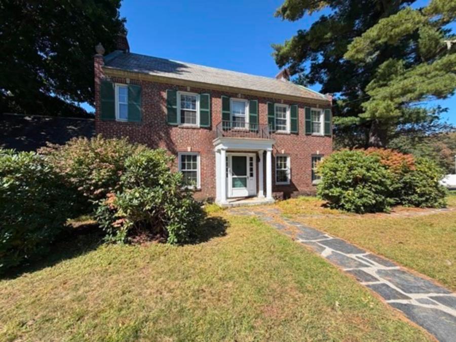 616 Bernardston Rd, Greenfield